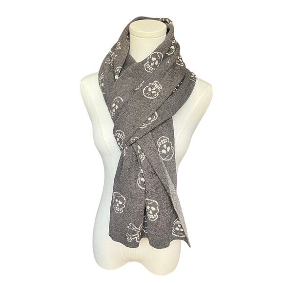 BEARFOOT DREAMS
CozyChic Ultra Lite Skull Print Scarf Gray - Picture 6 of 6